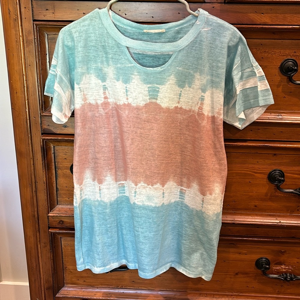 Lightweight tie dye top!